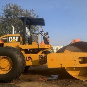 2007-CATERPILLAR-CS-533E-OLD AND USED CATERPILLAR CS533E SOIL COMPACTOR